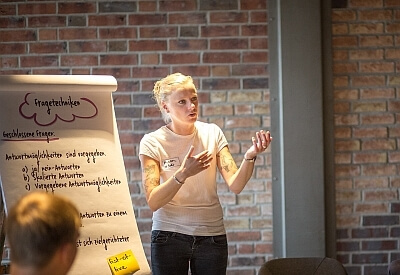 oose Trainerin Kim Nena Duggen 
